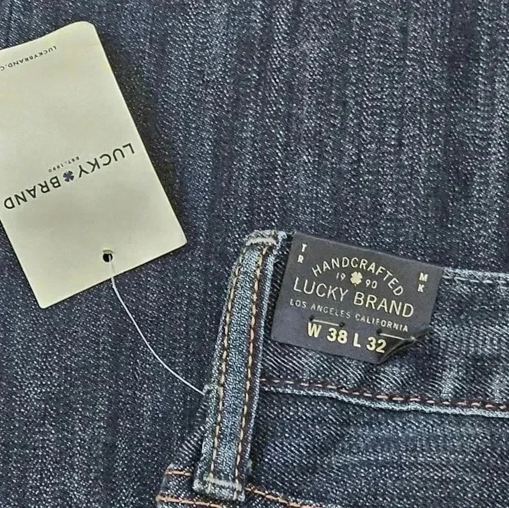 Lucky Brand 221 Original Straight Leg Straight Fit Jeans Size 38×32 NWT